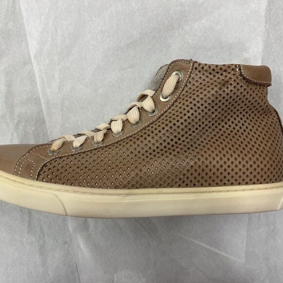 DANIELA FARGION Sand Leather Perforated Leather Sneakers - 8 - Picture 3 of 5